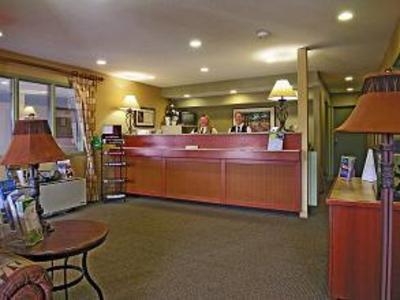 фото отеля Accent Inn Kelowna