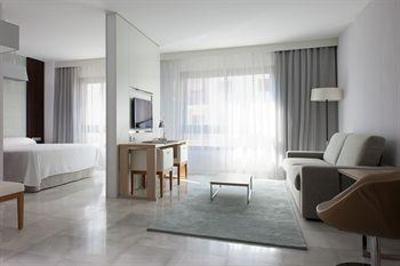 фото отеля NH Algeciras Suites