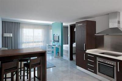 фото отеля NH Algeciras Suites