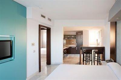 фото отеля NH Algeciras Suites