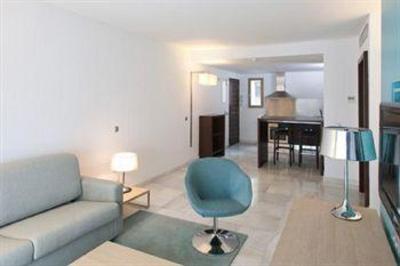 фото отеля NH Algeciras Suites