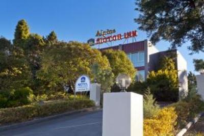 фото отеля BEST WESTERN Alpine Motor Inn