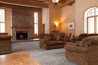 фото отеля Banff Y Mountain Lodge