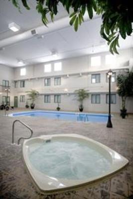 фото отеля Heritage Inn High River