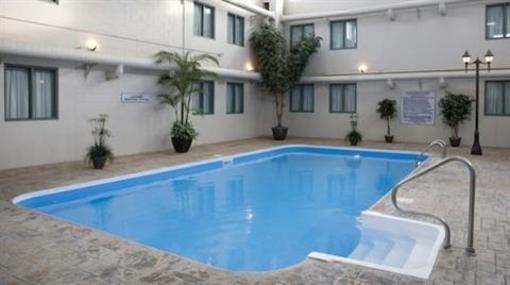 фото отеля Heritage Inn High River