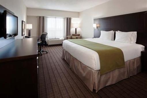 фото отеля Holiday Inn Express Hotel and Suites New Liskeard
