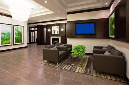 фото отеля Holiday Inn Express Hotel and Suites New Liskeard