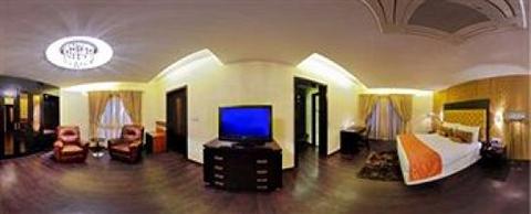 фото отеля Clarks Exotica Hotel Bangalore