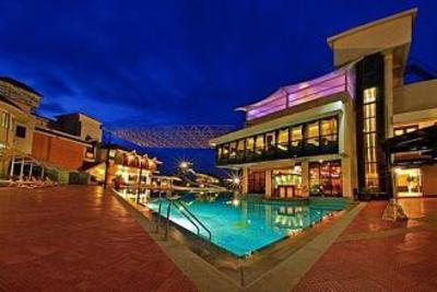 фото отеля Clarks Exotica Hotel Bangalore