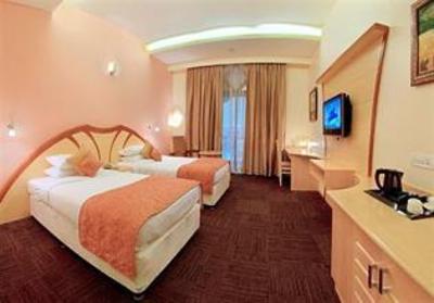 фото отеля Clarks Exotica Hotel Bangalore