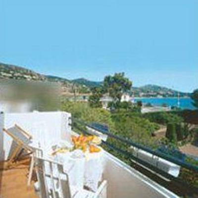 фото отеля Hotel L Esterella Agay