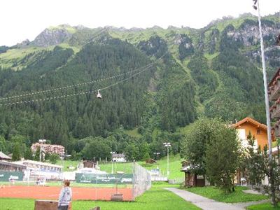 фото отеля Hotel Oberland Lauterbrunnen