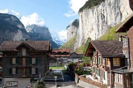 фото отеля Hotel Oberland Lauterbrunnen