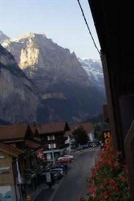 фото отеля Hotel Oberland Lauterbrunnen