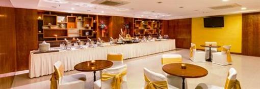 фото отеля Kenilworth Hotel Kolkata