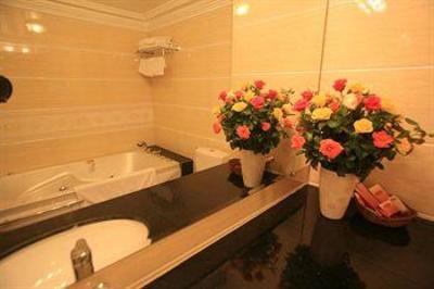 фото отеля Lucky 3 Hotel Hanoi