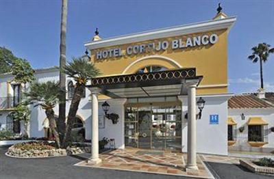 фото отеля Globales Cortijo Blanco Hotel Marbella