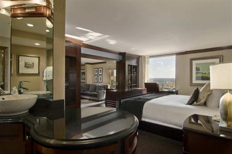 фото отеля Hilton North Raleigh