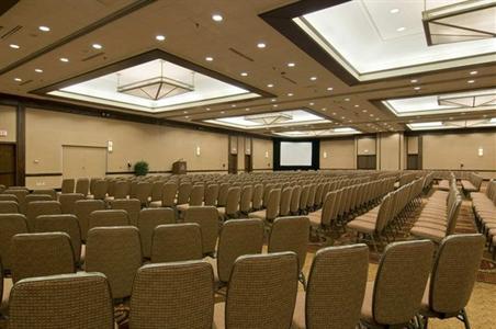 фото отеля Hilton North Raleigh