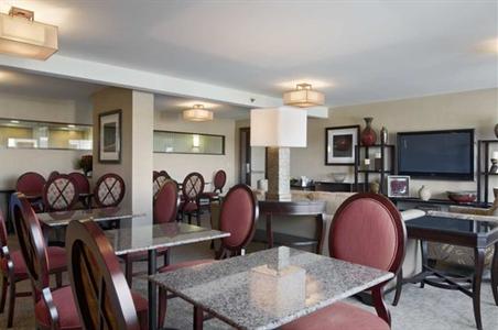 фото отеля Hilton North Raleigh