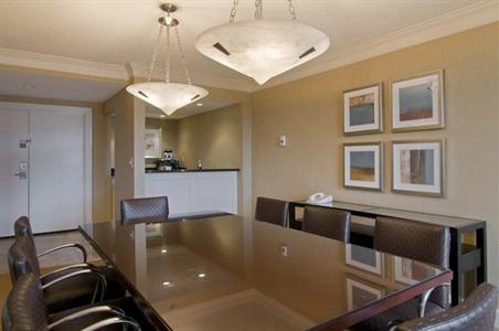 фото отеля Hilton North Raleigh