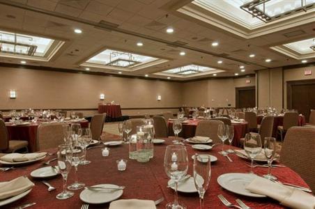 фото отеля Hilton North Raleigh