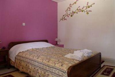 фото отеля Delphi Rooms & Bungalows