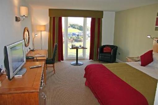 фото отеля Towers Hotel & Spa Swansea