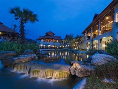 фото отеля Rawi Warin Resort & Spa