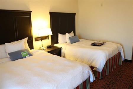 фото отеля Hampton Inn Toronto/Mississauga