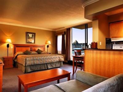 фото отеля Queen Victoria Hotel and Suites