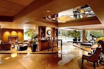 фото отеля Queen Victoria Hotel and Suites