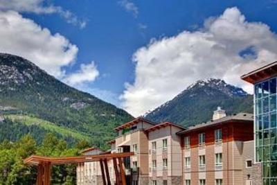 фото отеля Sandman Hotel and Suites Squamish
