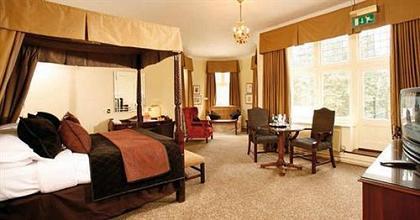 фото отеля Macdonald Berystede Hotel & Spa