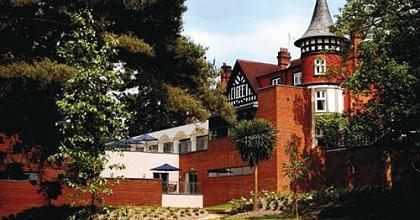 фото отеля Macdonald Berystede Hotel & Spa