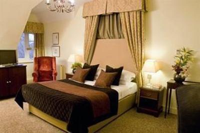 фото отеля Macdonald Berystede Hotel & Spa