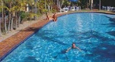 фото отеля Quality Hotel Mermaid Waters Gold Coast