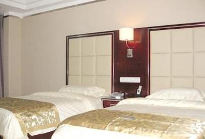 фото отеля Yue Jia Business Hotel (Bayan Nur Linhe Shengli Road)