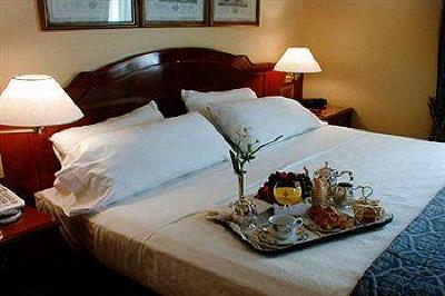 фото отеля Eurostars Claridge Hotel