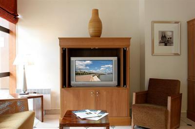 фото отеля Citadines Aparthotel Bordeaux Meriadeck