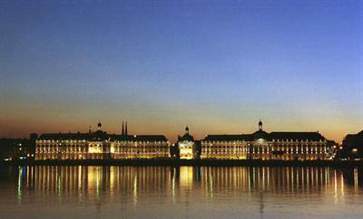 фото отеля Citadines Aparthotel Bordeaux Meriadeck
