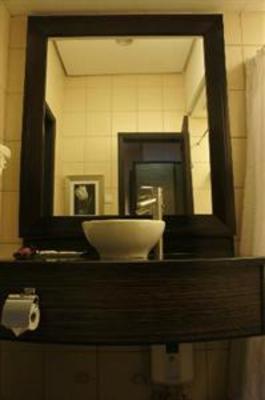 фото отеля Planta Centro Bacolod Hotel & Residences