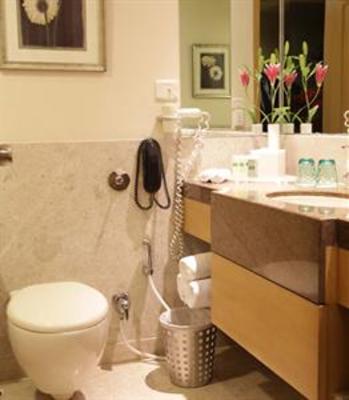 фото отеля Courtyard by Marriott Chennai