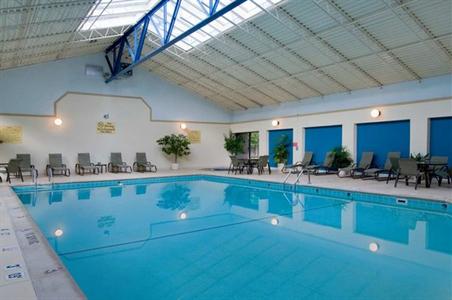 фото отеля Hilton Grand Rapids Airport