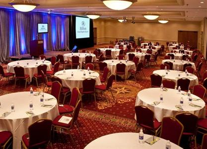 фото отеля Hilton Grand Rapids Airport