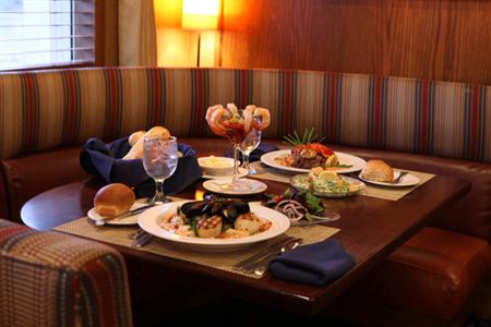 фото отеля Hilton Grand Rapids Airport