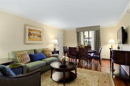 фото отеля Hilton Grand Rapids Airport