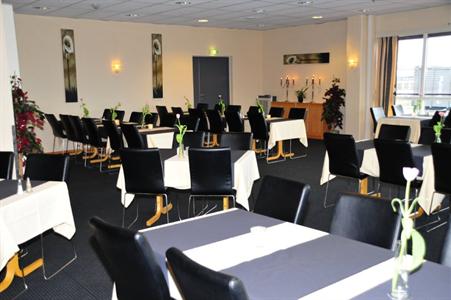 фото отеля Letohallen Hotell Ullensaker