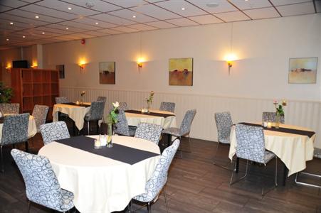 фото отеля Letohallen Hotell Ullensaker