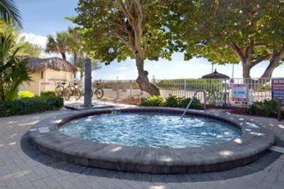 фото отеля Hilton Longboat Key Beachfront Resort